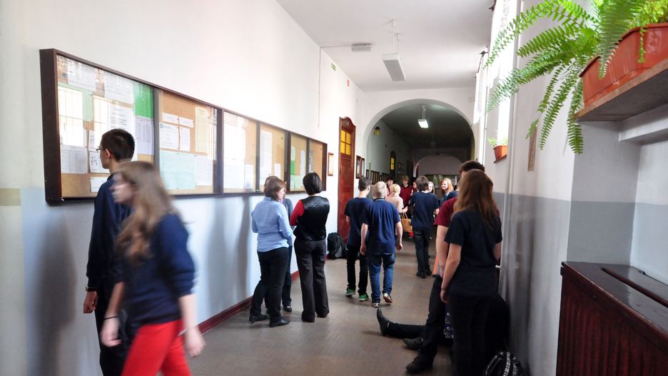 Ankietę wypełniło 4 tys. uczniów warszawskich liceów