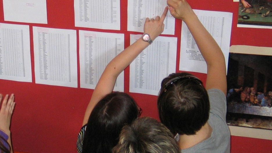 Rekrutacja do liceum dla wielu absolwentów gimnazjów i podstawówek jest wielkim rozczarowaniem