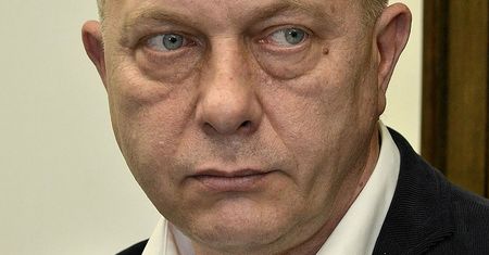 Jarosław Porwich przechodzi do koła Wolni i Solidarni. Reakcja Kukiza: "dzięki za recykling, panie Kornelu"