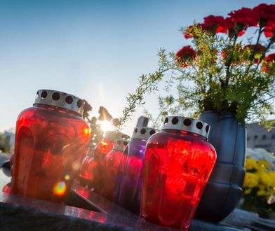 Jeszcze nie masz zniczy? Zobacz, co warto kupić