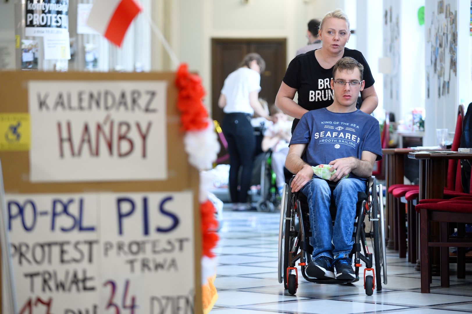 Rodzice dorosłych niepełnosprawnych będą protestować przed kancelarią Mateusza Morawieckiego