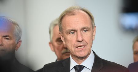 Senat. PiS nie tylko kusił? Bogdan Klich: Byliśmy zastraszani