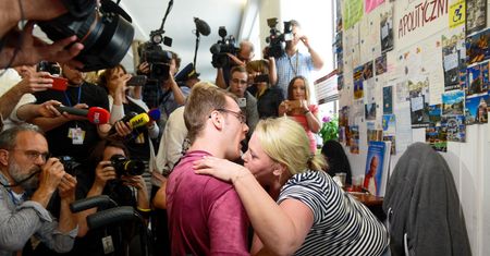 Niepełnosprawny syn Iwony Hartwich z zakazem wejścia do Sejmu. Jest zmiana decyzji
