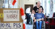 Rodzice dorosłych niepełnosprawnych będą protestować przed kancelarią Mateusza Morawieckiego