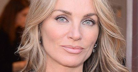 Eva Rich z "Żony Hollywood" na otwarciu butiku. Postawiła na skórzaną mini i różaniec zamiast naszyjnika [zdjęcia]