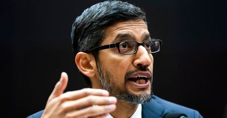 Szef Google na przesłuchaniu i znów pytania bez sensu