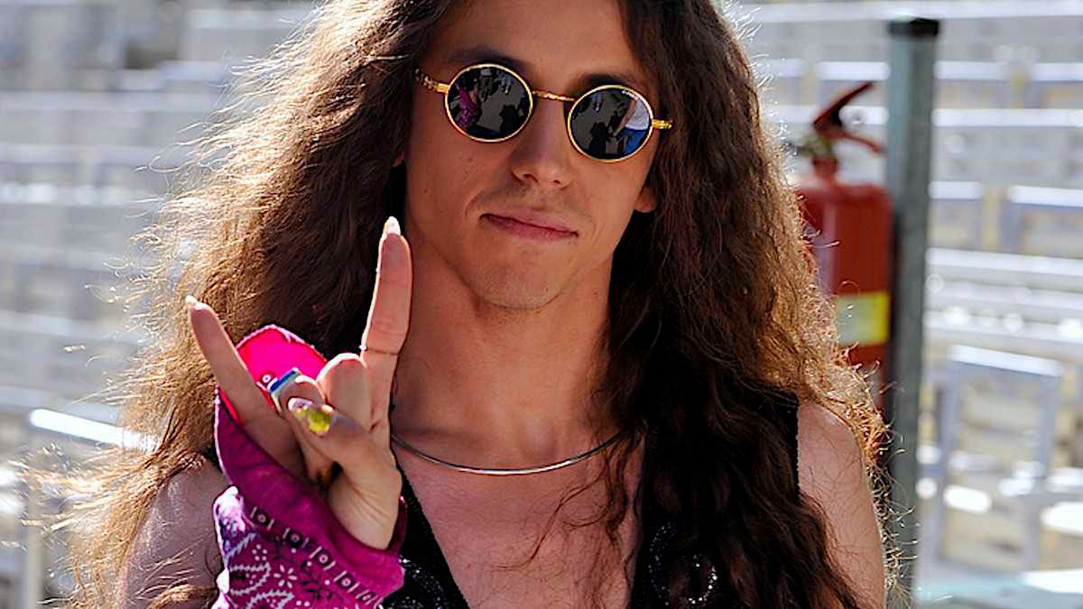 Michał Szpak w końcu pokazał swojego ojca! Fanki oszalały na jego widok: "Ale z niego hipster"