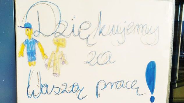 Koronawirus w Warszawie. Mieszkańcy są wdzięczni stołecznym polcjantom