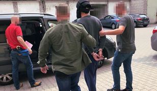 Niemiec pobił sanitariusza i ratowniczkę. Dostało się też przypadkowej osobie