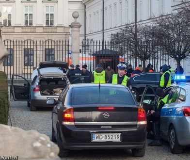 Incydent przed Pałacem Prezydenckim. Nowe fakty