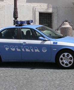 Polka brutalnie pobita młotkiem na ulicy we Włoszech. Podbiegł i uderzył