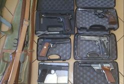 CBŚP rozbiło szajkę handlarzy bronią. Skorpiony, Kałasznikowy, Raki i Mausery - lista zdobyczy jest długa