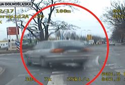 #dziejesiewmoto: nieodpowiedzialny ojciec przejeżdża na czerwonym