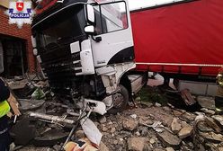 Frampol. Tir wjechał w ogródek pizzerii. Ludzie wyszli z lokalu kilka minut wcześniej