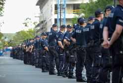 Policjant o tym, jak to jest stanąć oko w oko z protestującym. "Są agresywni, ale boimy się odzywać"