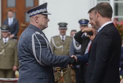 Sprawa śmierci na komisariacie. Zastępca komendanta trafił do szpitala