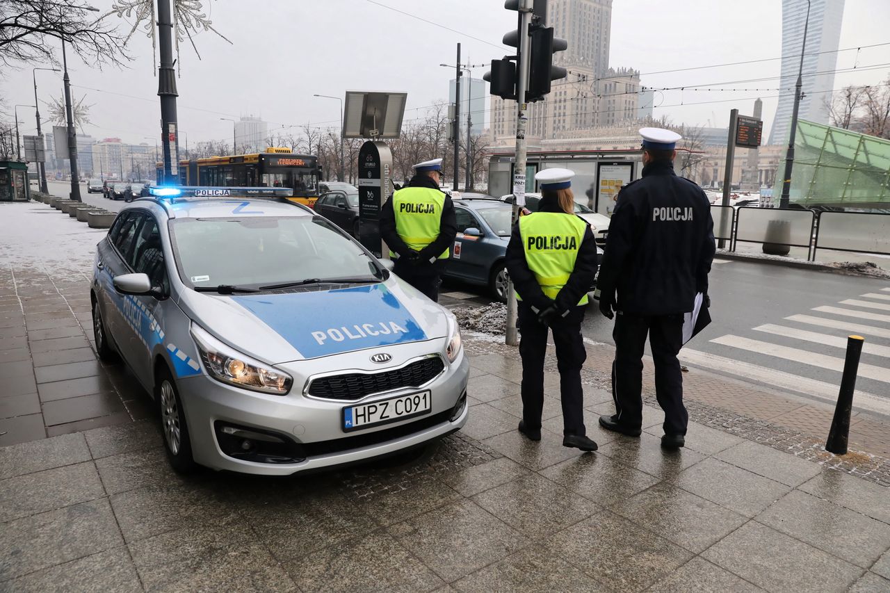 Afera szpiegowska policji niestraszna. Przetarg skrojony pod chiński sprzęt