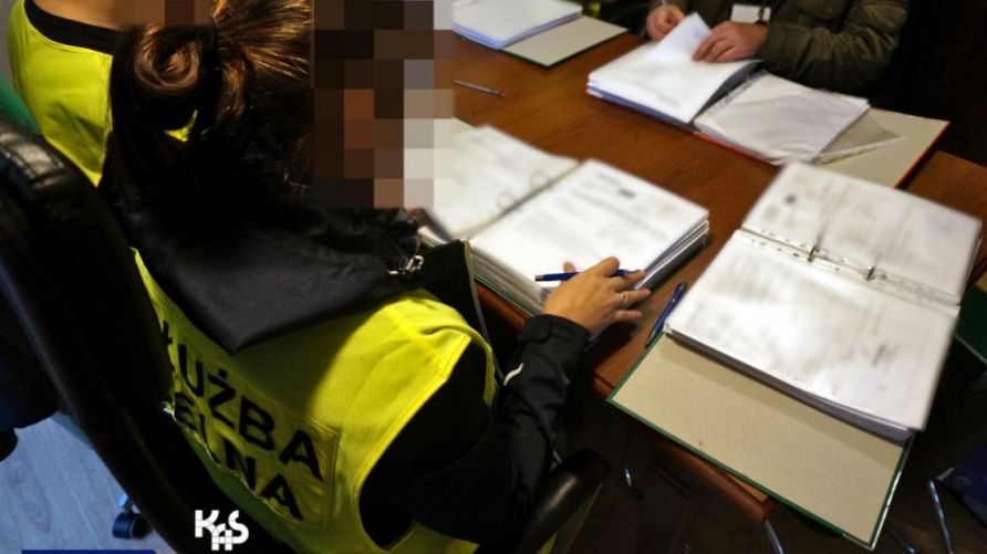 Funkcjonariusze przeprowadzili jednoczesne  działania na terenie woj. lubuskiego, śląskiego, małopolskiego, mazowieckiego i wielkopolskiego