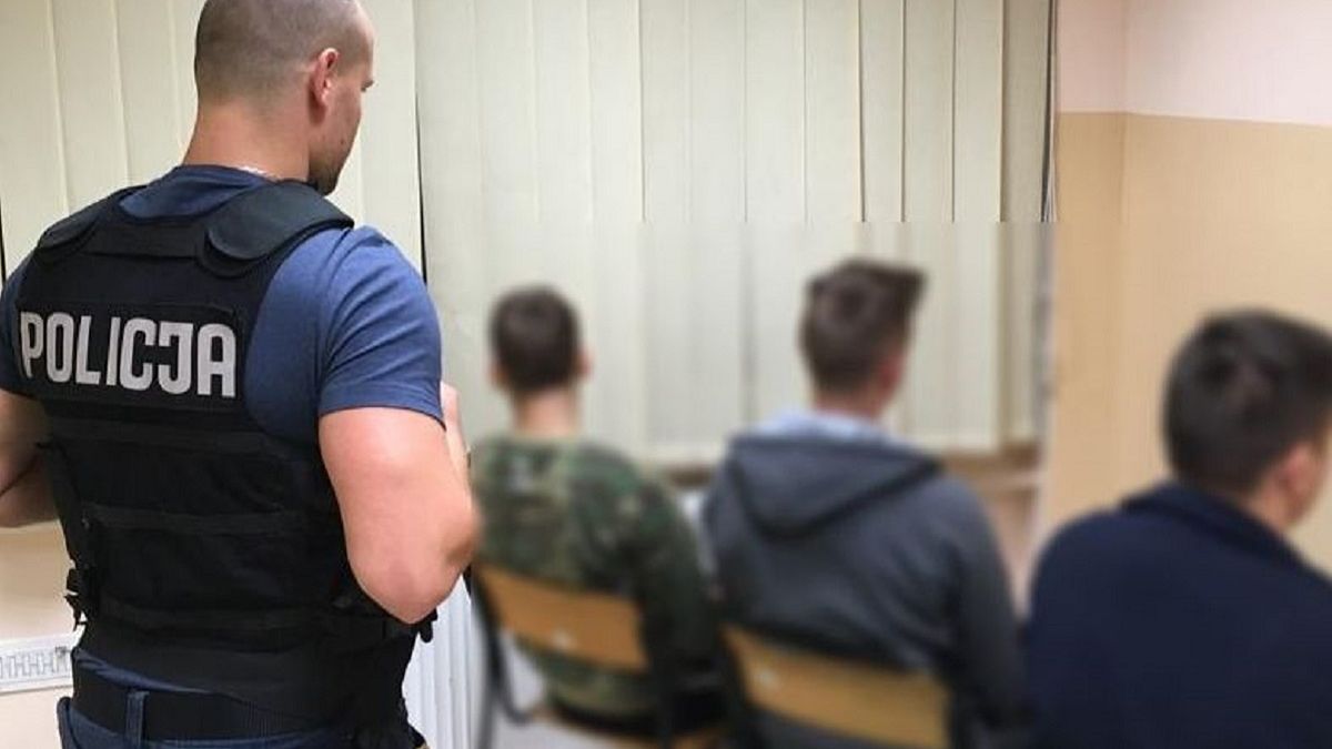 Czterech młodych mężczyzn napadło na 16-latka z Gdańska i pobiło go do nieprzytomności.