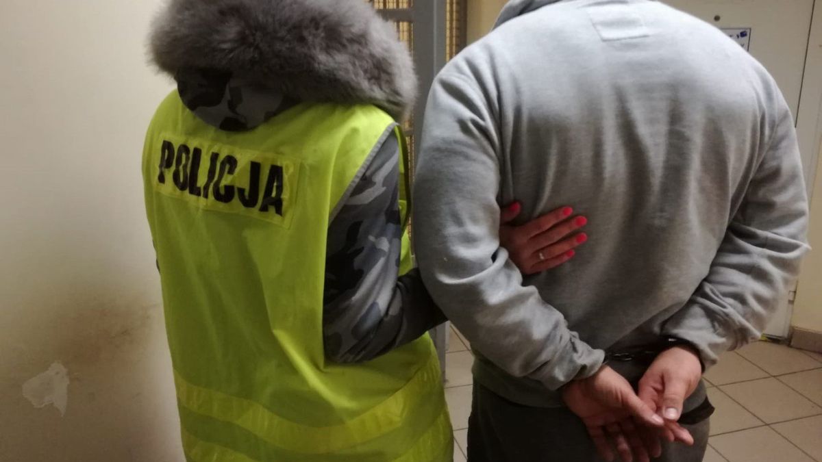 Olsztyńska policja zatrzymała 4 oszustów, którzy pod przykrywką legalnej działalności dokonywali wielu wyłudzeń