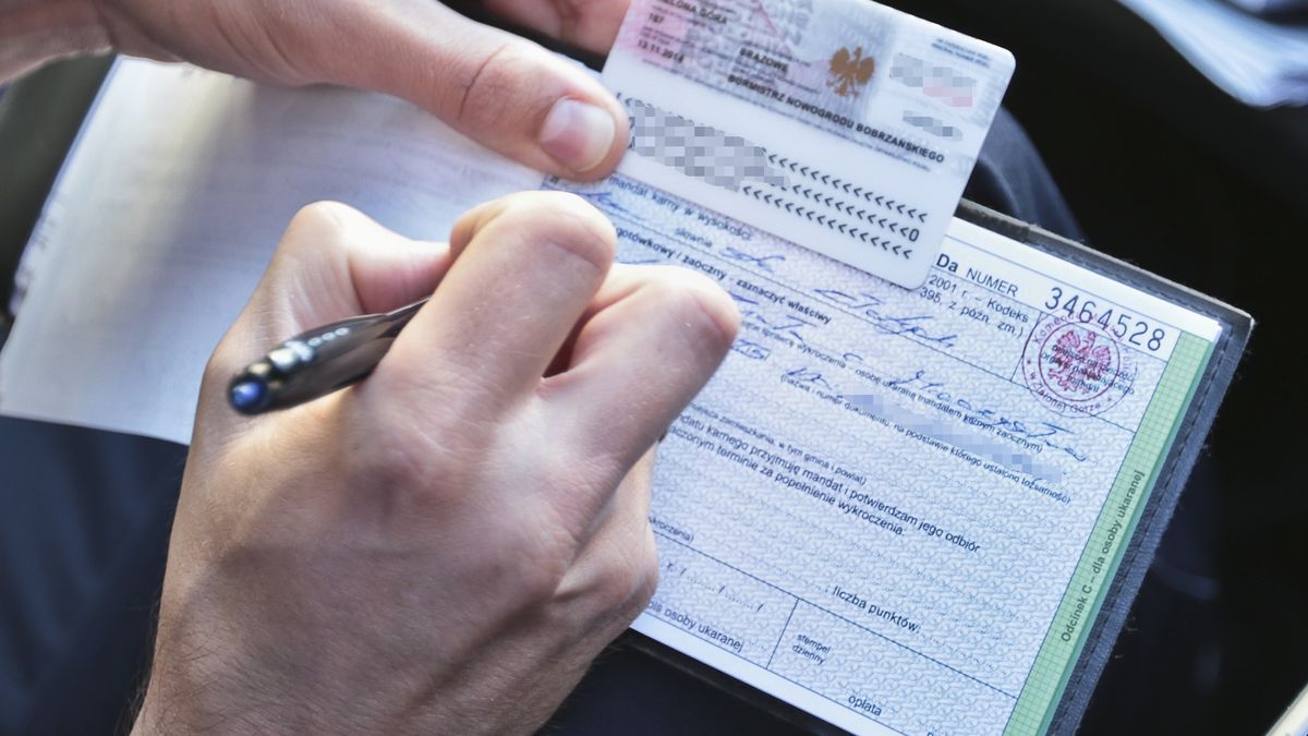 Z powodu strajku policjantów wpływy z budżetu były w 2018 r. mniejsze o prawie 4 mln zł niż pierwotnie planowano