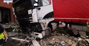 Frampol. Tir wjechał w ogródek pizzerii. Ludzie wyszli z lokalu kilka minut wcześniej