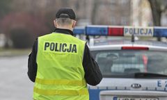 Wypadek w Urszulinie. Samochód wpadł do rowu, ranne dzieci