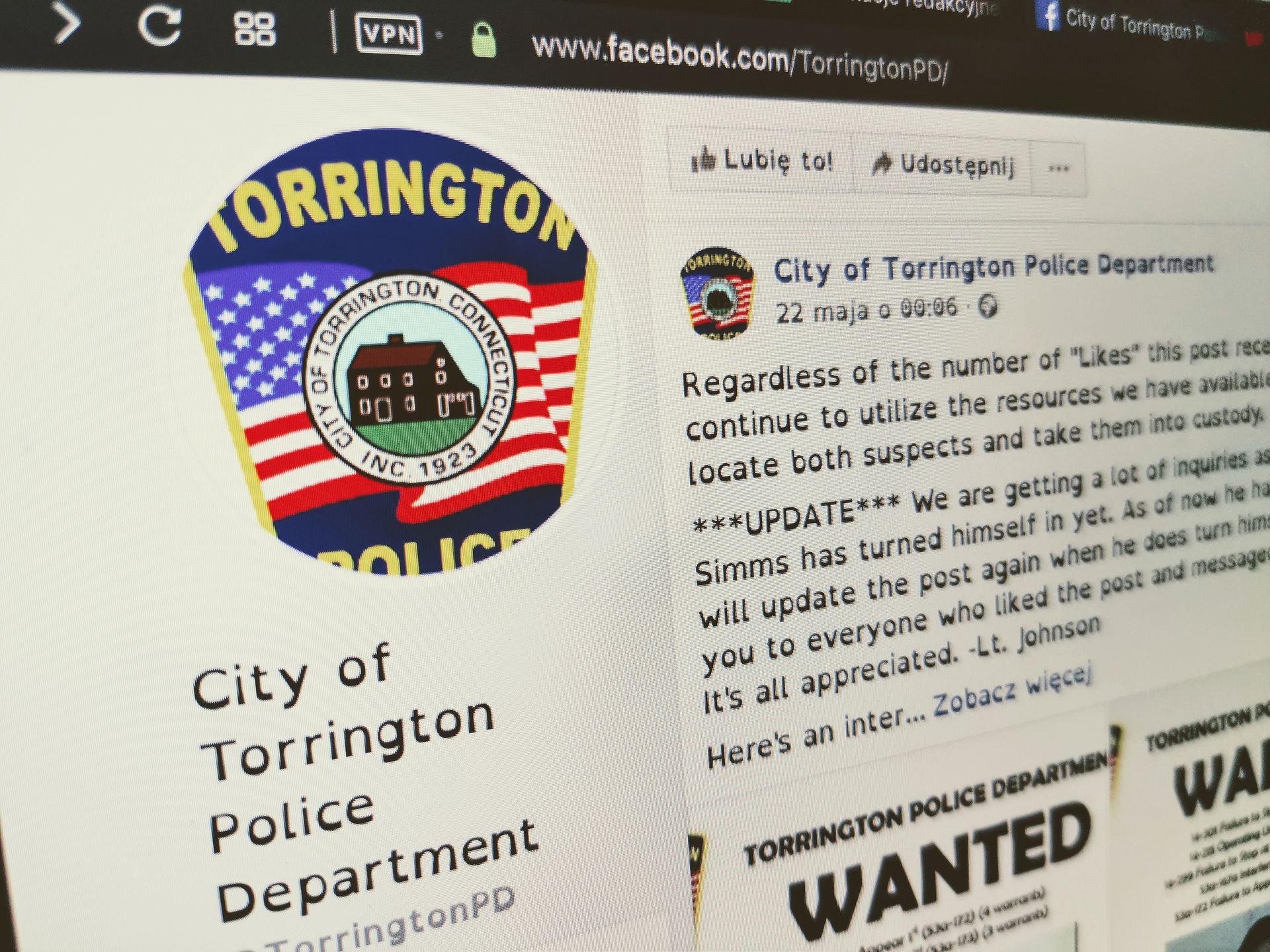 Profil policji w Torrington na Facebooku