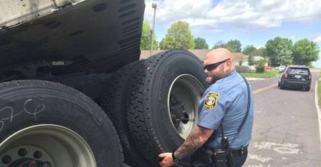 Policjanci też ludzie. Naprawdę
