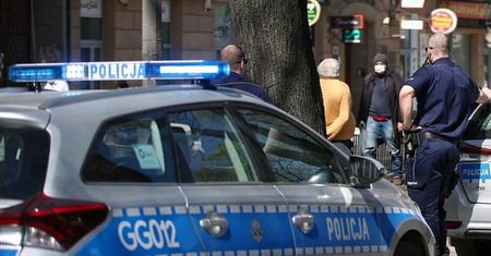 Koronawirus w Polsce. Policja przekazała dane. Wiemy, ilu policjantów jest zakażonych