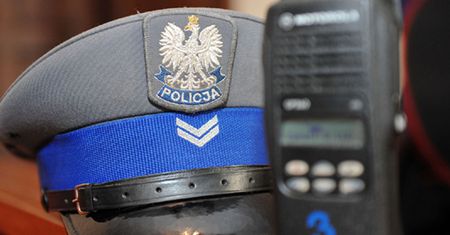 Policjanci kupowali prace dyplomowe. Wyrok w Opolu