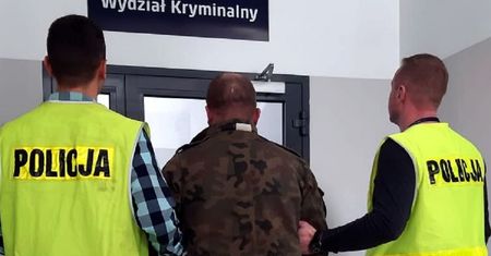 Policjanci zatrzymali seryjnego podpalacza. To strażak