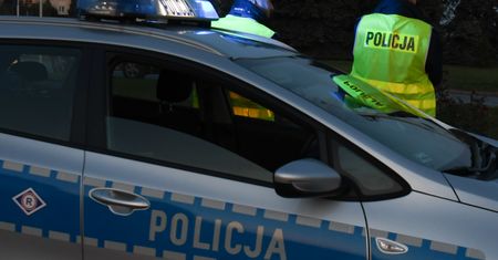 Gomunice. Tragedia na DK 91. Trzy samochody przejechały mężczyznę
