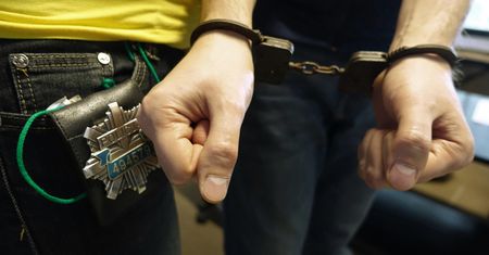 Chciał zrobić psikusa. Teraz grozi mu 12 lat więzienia