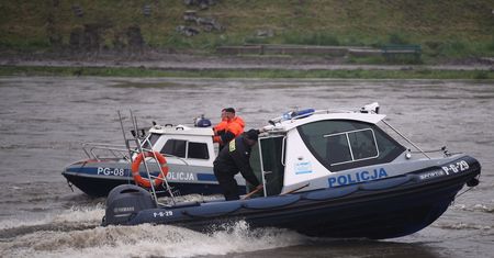 Gdańsk. Z rzeki wyłowiono ciało 29-latka. Tragiczny finał poszukiwań Pawła R.