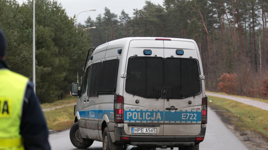 Policja wyjaśnia przyczyny wypadku