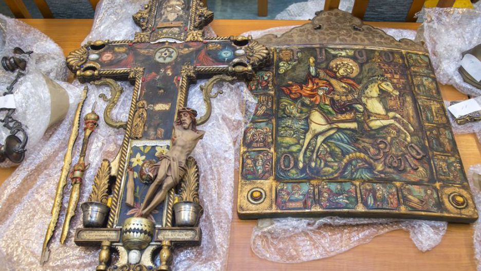 Warszawa. Przedmioty znalezione przez policję