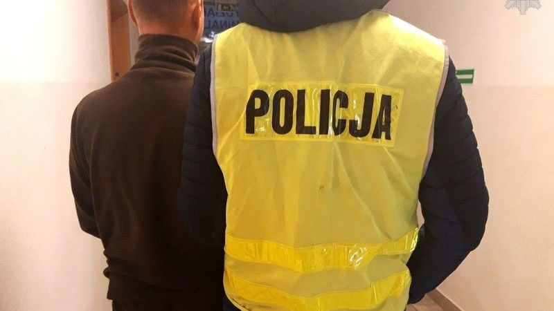 Mężczyzna usłyszał cztery zarzuty