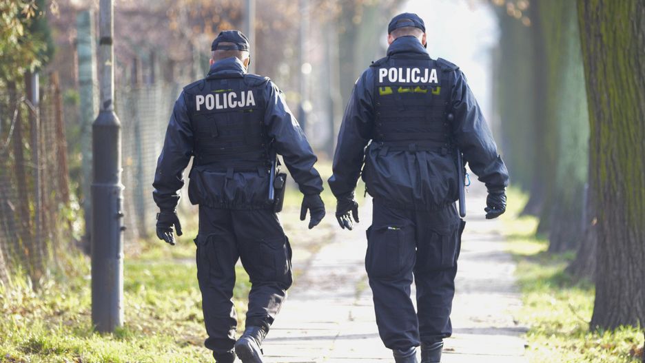 Zwłoki odkrył biegający w parku mężczyzna