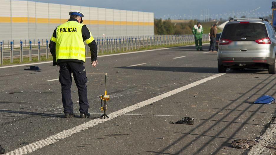 Krakowska policja przyznaje, że pierwszy raz ma do czynienia z przypadkiem fizycznej agresji podczas jazdy autostradą