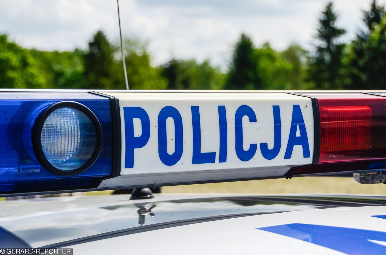 Wrocław: Kierowca uciekał przed policją. W trakcie pościgu uszkodził cztery samochody 