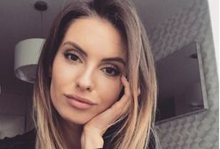 Seksowna Dominika Grosicka nastraja na święta. Tak się powinno rozpakowywać prezenty!