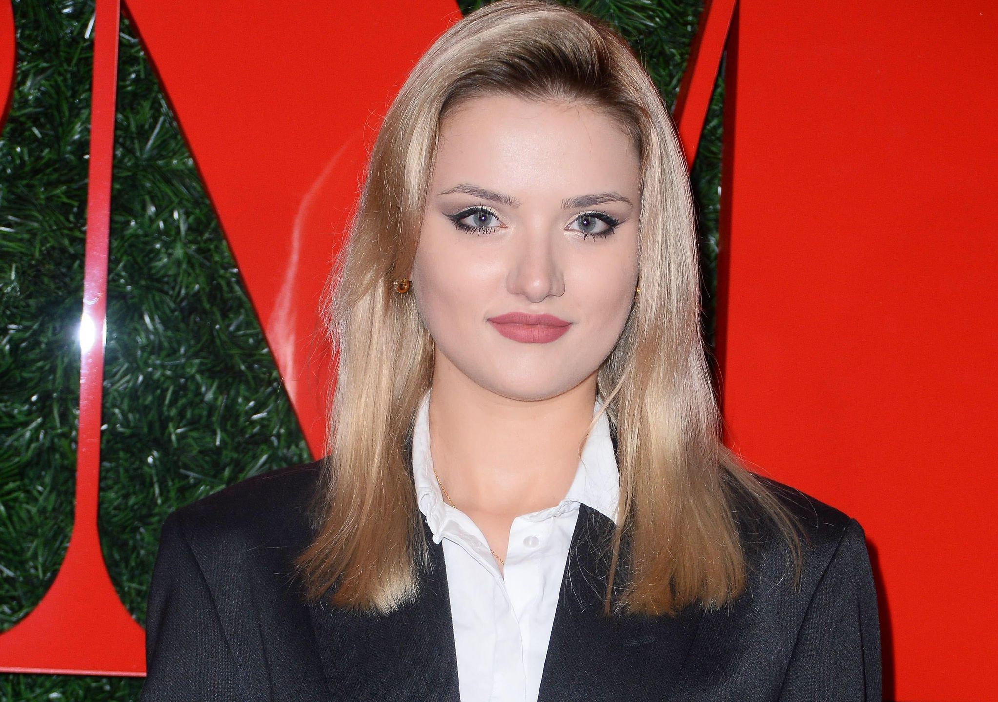 Marta Sędzicka zapomniała założyć spodnie na premierę filmową? Uwagę zwraca też coś jeszcze