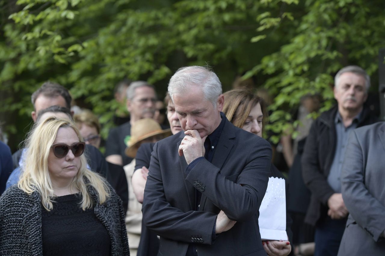 Poruszające słowa senatora po ekshumacji brata. "Prokuratura znęca się psychicznie nad rodziną"