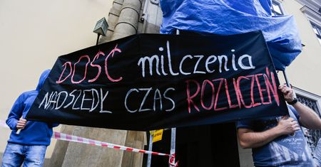 Skąd chrystusowcy wzięli milion na odszkodowanie? "Nigdy nie powiedzieli, że ich nie stać"