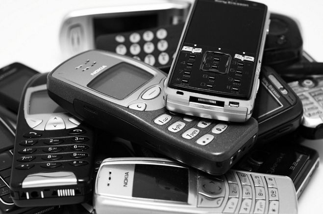 Wspomnień czar - oto najlepsze telefony sprzed lat. Pamiętacie je?