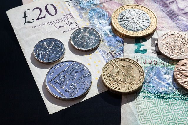 Brytyjska waluta jest jak papierek lakmusowy dla nastrojów inwestorów.