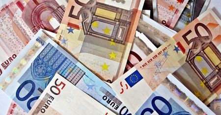 Lit czy euro? A może korona? Odgadnij!