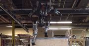 Robot podskakuje jak wysportowany żołnierz. Boston Dynamics zachwyca i przeraża
