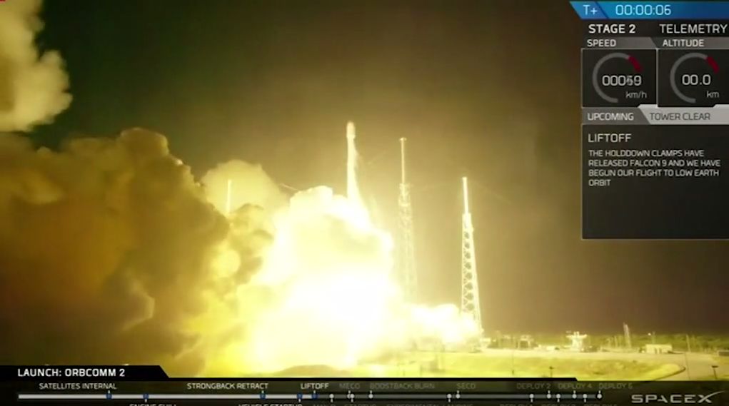 Zobacz start i lądowanie rakiety Falcon 9!